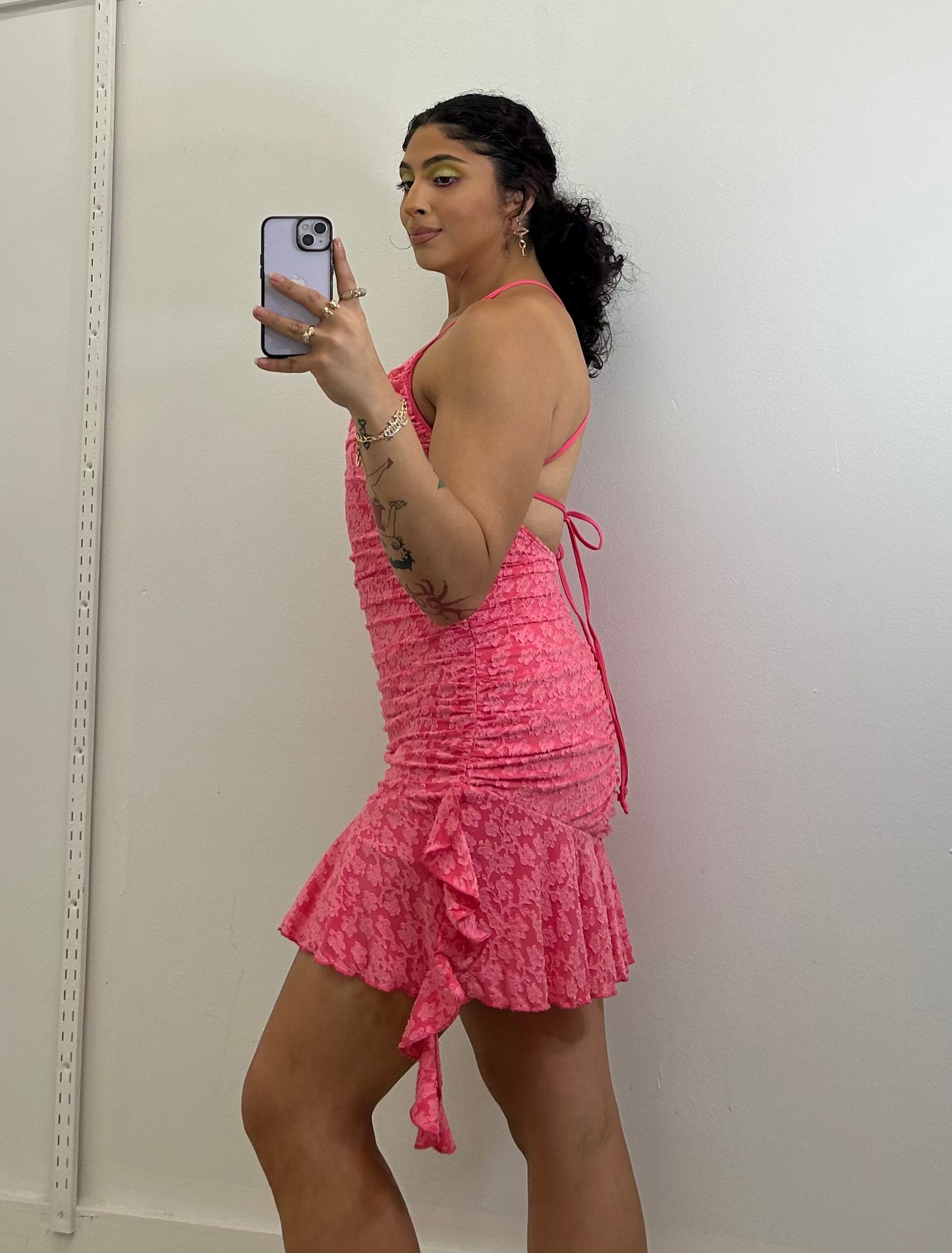 PINK PINEAPPLE KISS
