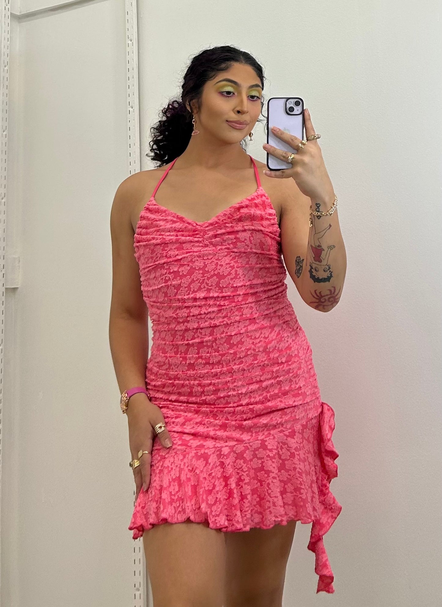 PINK PINEAPPLE KISS