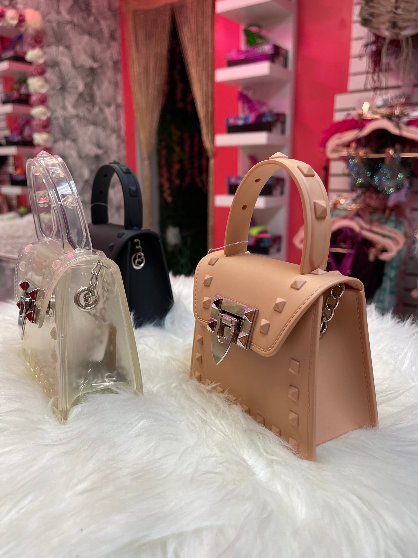 MINI BOLSA DE GELATINA CON TACHUELAS LISA