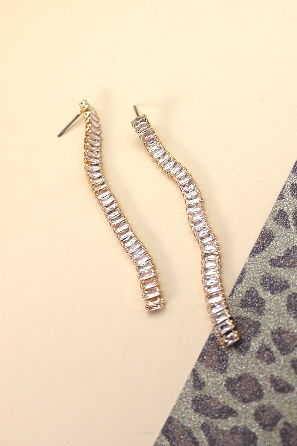 PENDIENTES GOTA LINEAL DE 3 PULGADAS CON PIEDRA BAGUETTE